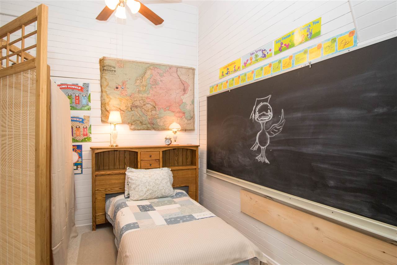 5901 West Greenwood Road Spokane, WA 99224 - Photo 7 of 20 Gallery Image 7