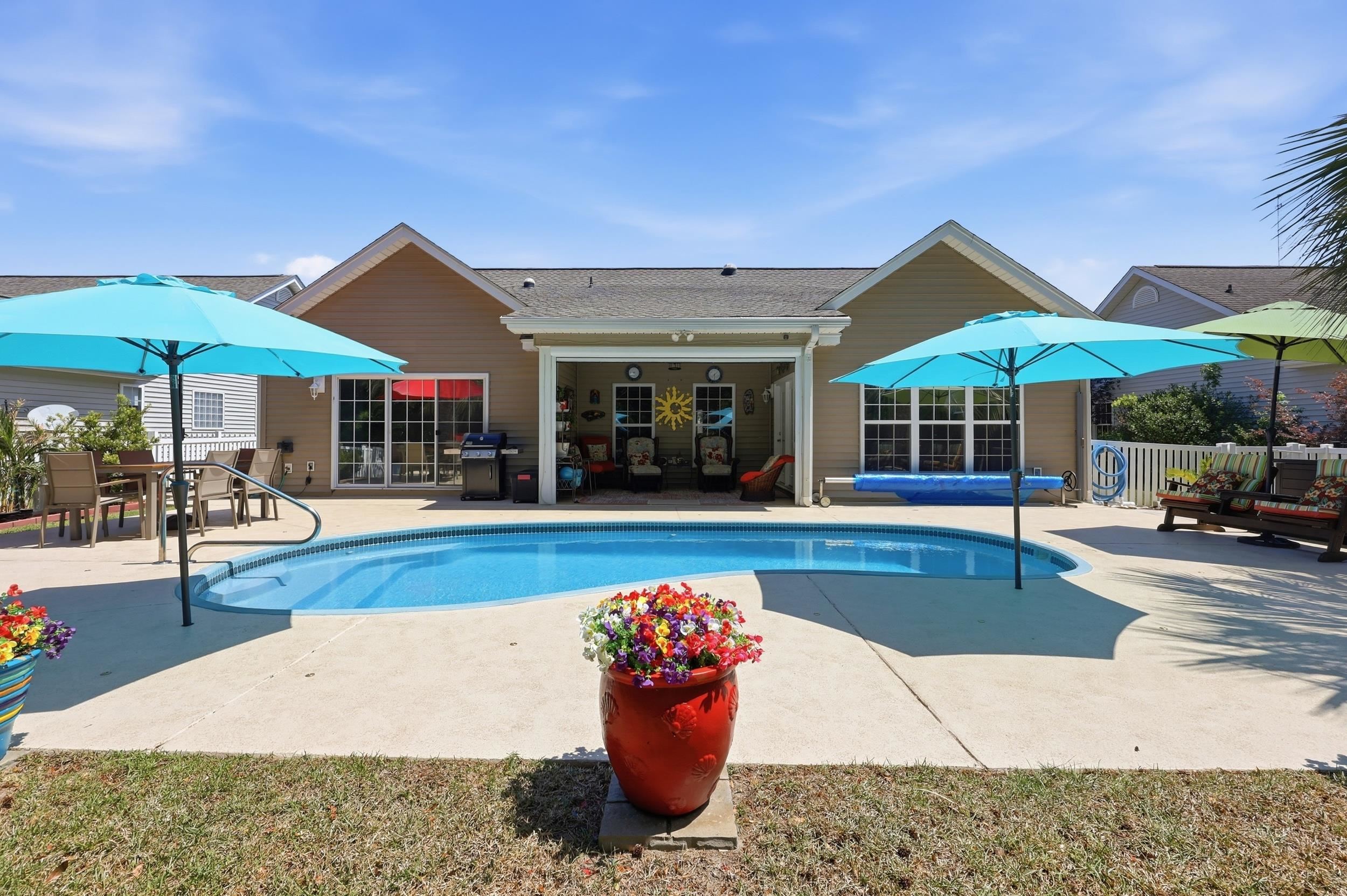 413 Westham Drive Murrells Inlet, SC 29576 - Photo 4 of 35