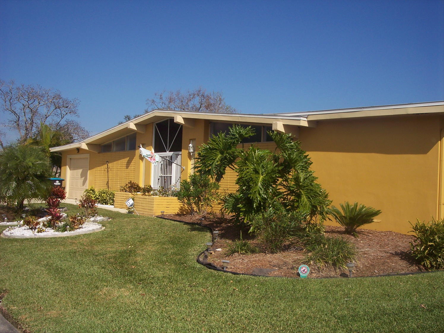 721 Montclair Road Northeast Palm Bay, FL 32905 - Photo 2 of 37 100_4487
