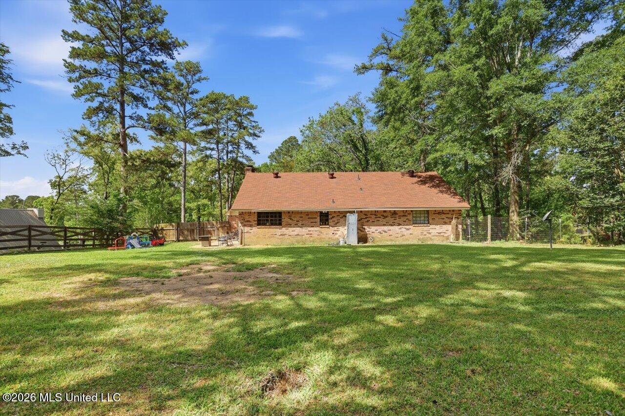 246 Ella Lane Florence, MS 39073 - Photo 21 of 24 Backyard