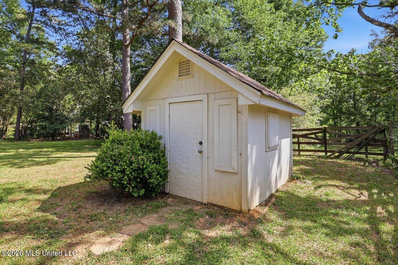 246 Ella Lane Florence, MS 39073 - Photo 24 of 24 Shed/Workshop with electricity
