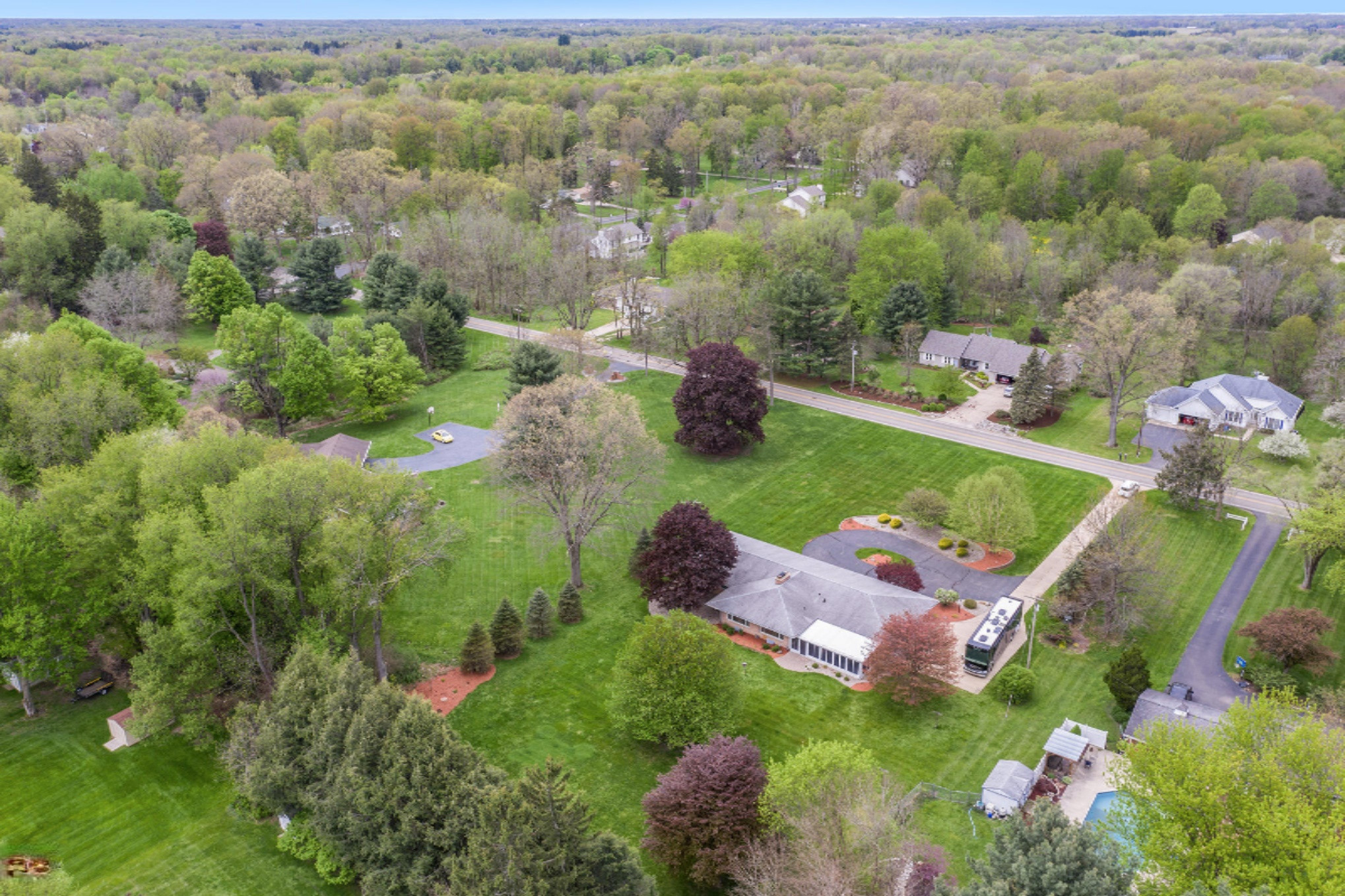 175 Minges Road South Battle Creek, MI 49015 - Photo 7 of 36 DJI_0278