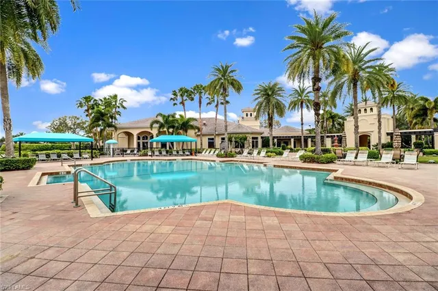 $799,999 | 2346 Butterfly Palm Drive, Naples, FL 34119