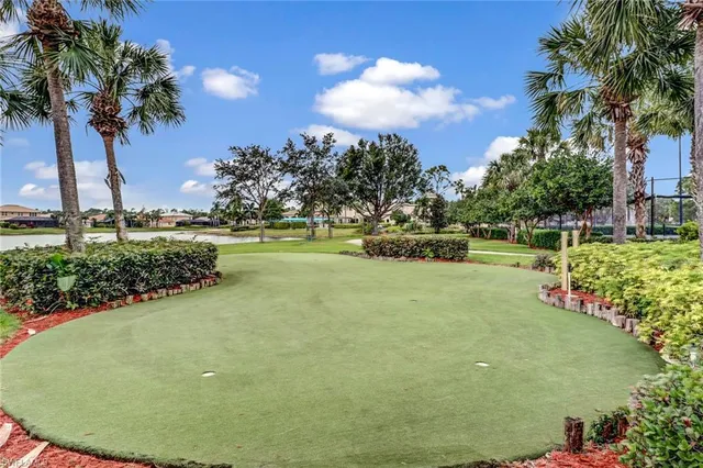 $799,999 | 2346 Butterfly Palm Drive, Naples, FL 34119