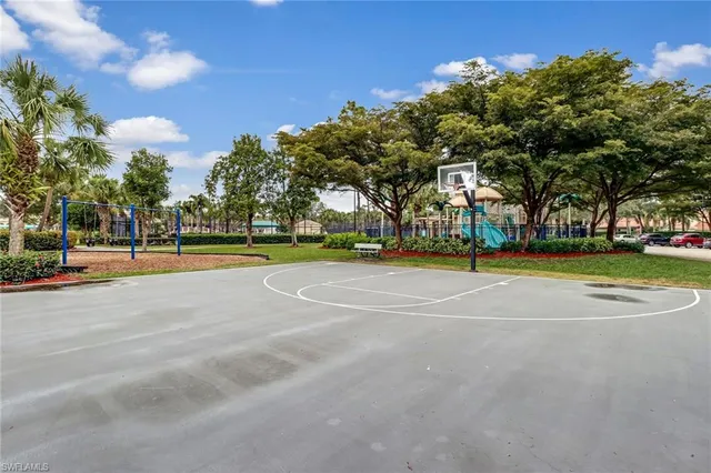 $799,999 | 2346 Butterfly Palm Drive, Naples, FL 34119