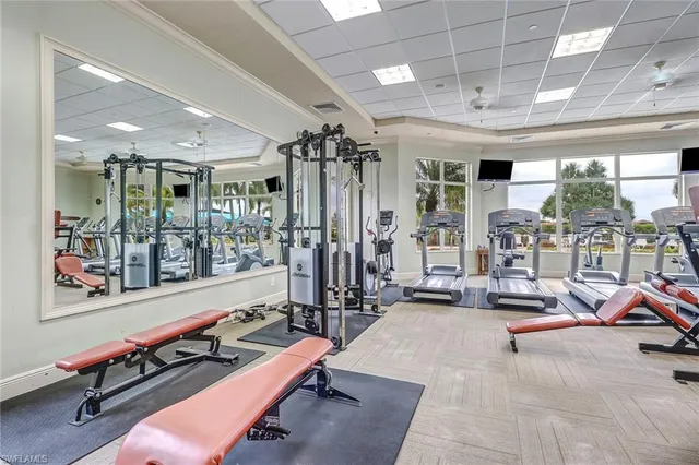 $799,999 | 2346 Butterfly Palm Drive, Naples, FL 34119