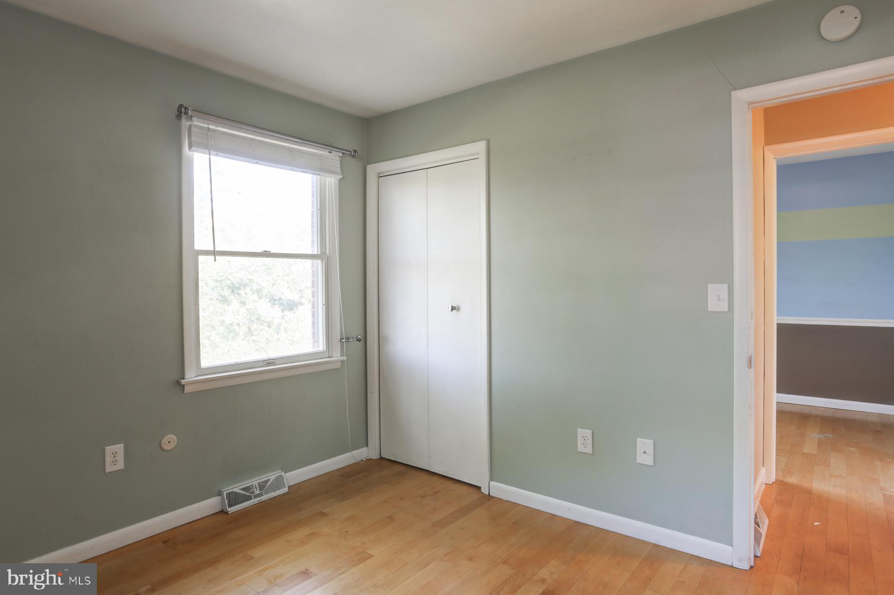 1359 Bonbar Road York, PA 17403 - Photo 14 of 24 Gallery Image 14