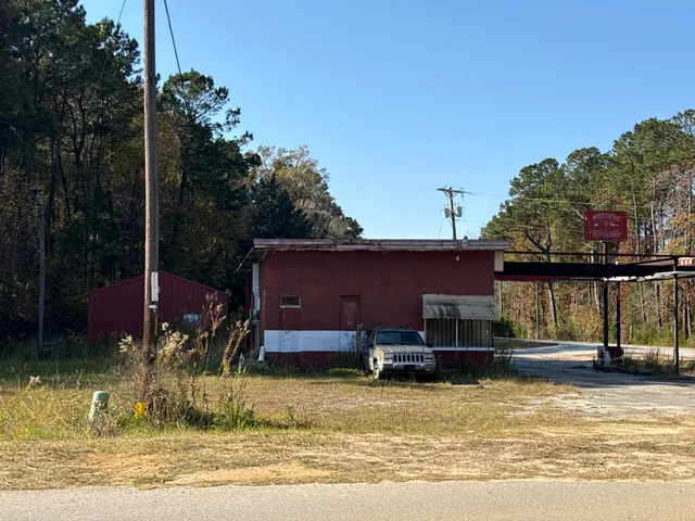 $155,000 | 2053 North N Highway, Moncks Corner, SC 29461