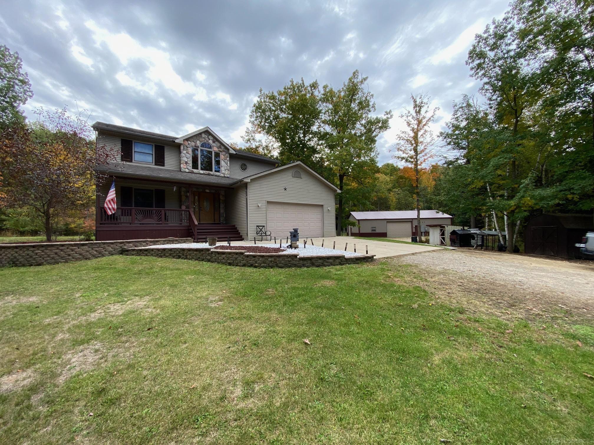 5950 Ewalt Road Imlay City, MI 48444 - Photo 1 of 46 50092498.JPG