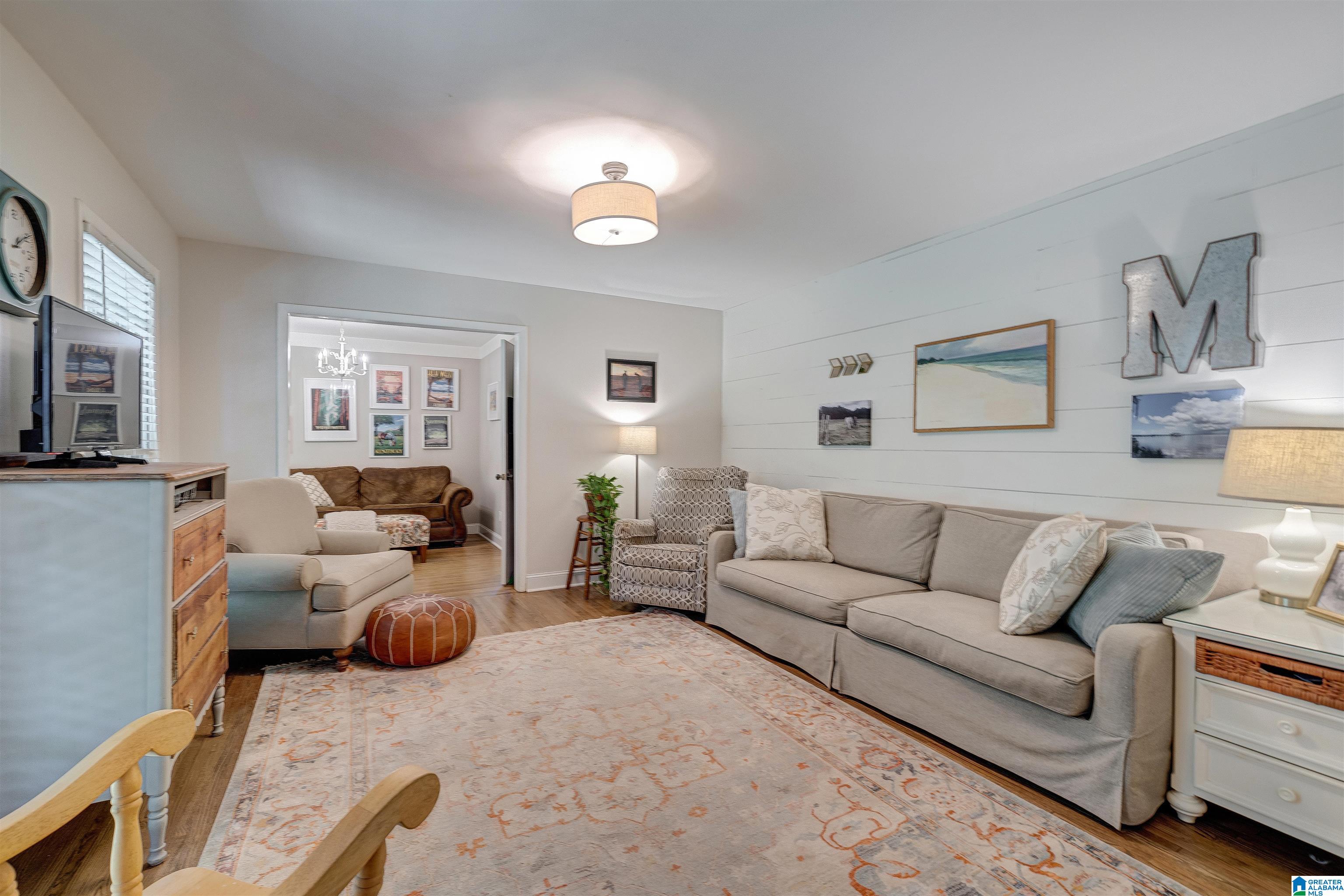 571 Rutherford Circle Birmingham, AL 35206 - Photo 5 of 42