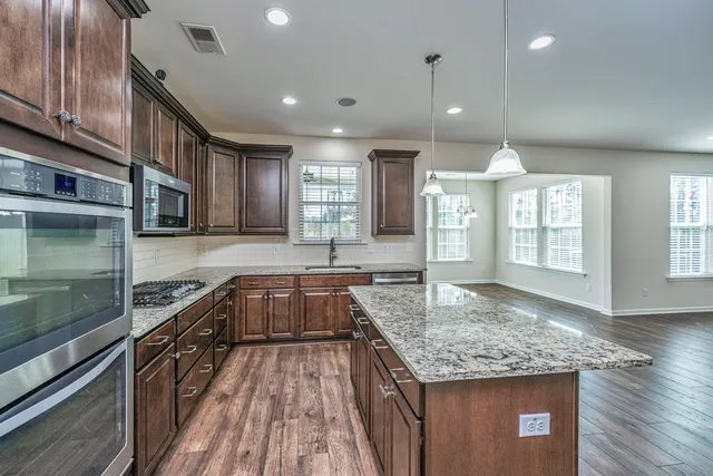 $455,000 | 201 Bigleaf Court, Summerville, SC 29486