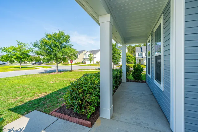 $455,000 | 201 Bigleaf Court, Summerville, SC 29486