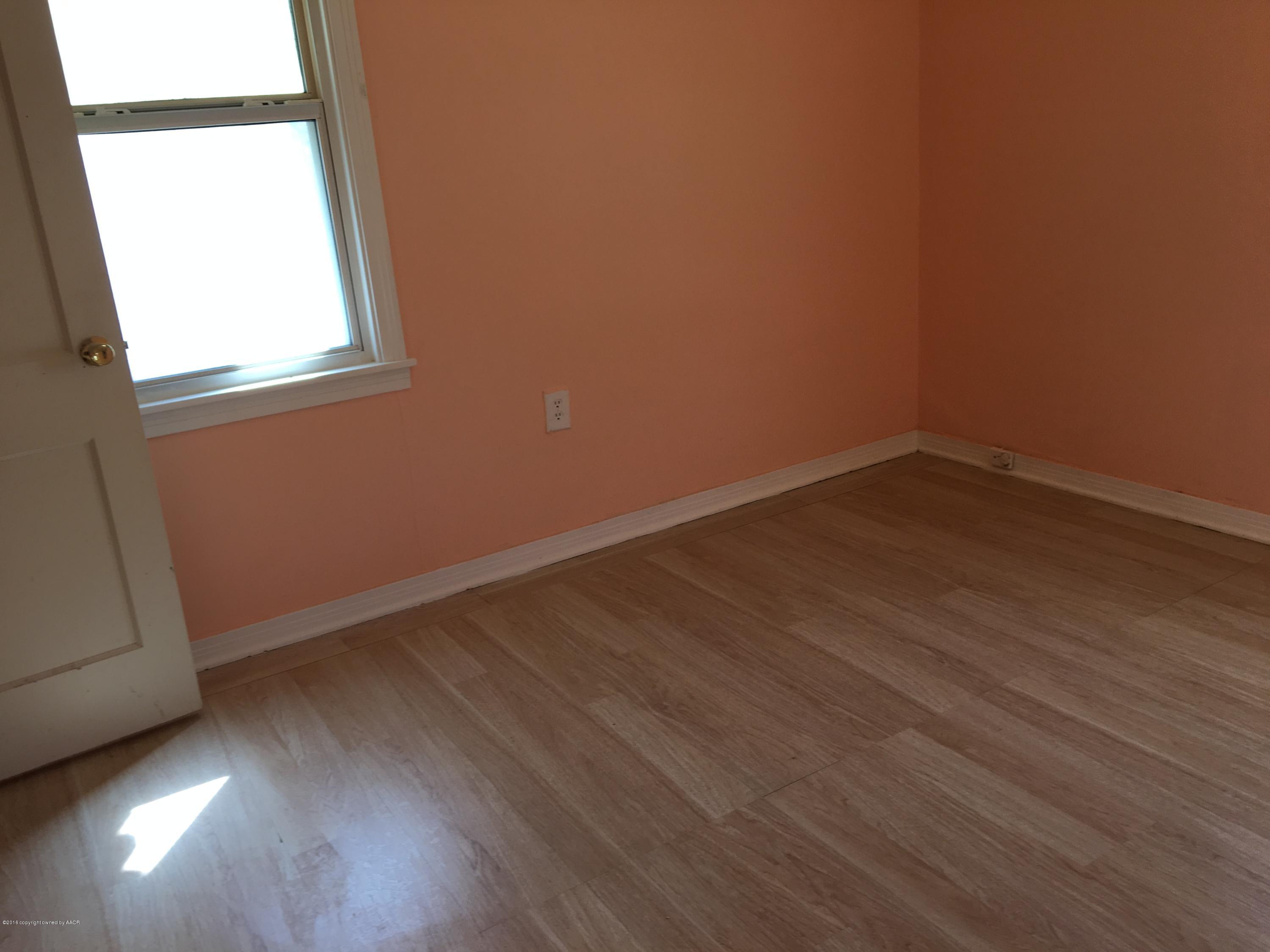 4212 South Washington Street Amarillo, TX 79110 - Photo 6 of 8 IMG_1426