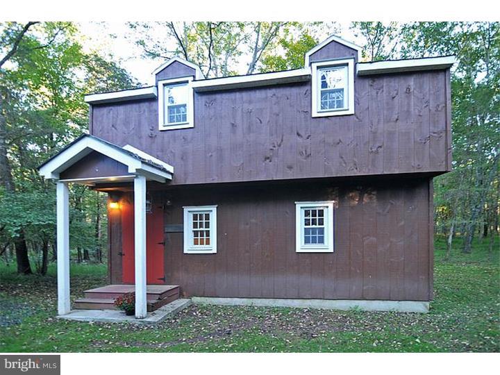 256 Municipal Road Erwinna, PA 18920 - Photo 20 of 25 Guest Room