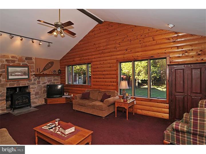 256 Municipal Road Erwinna, PA 18920 - Photo 9 of 25 Family Room