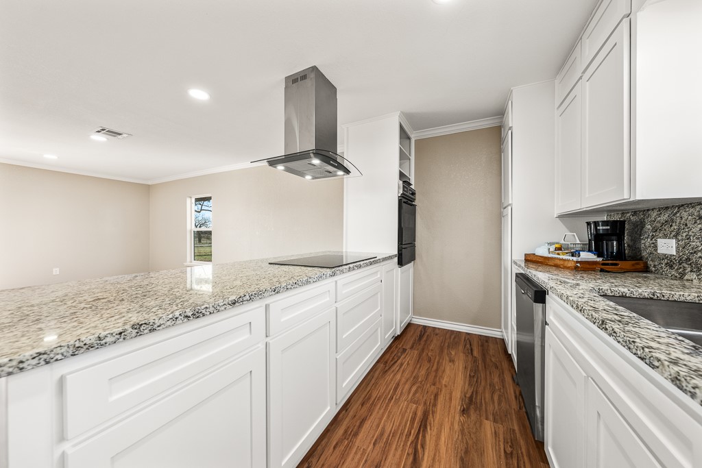 8896 Gholson Road Waco, TX 76705 - Photo 14 of 58