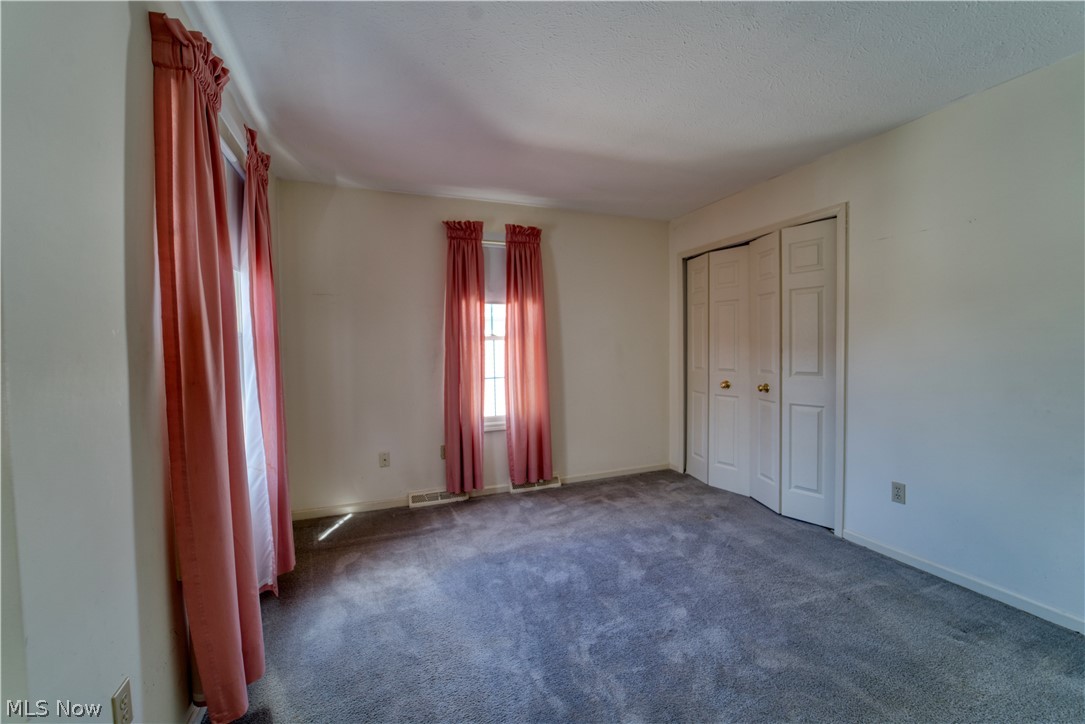 4415 Archer Road Cleveland, OH 44105 - Photo 27 of 35