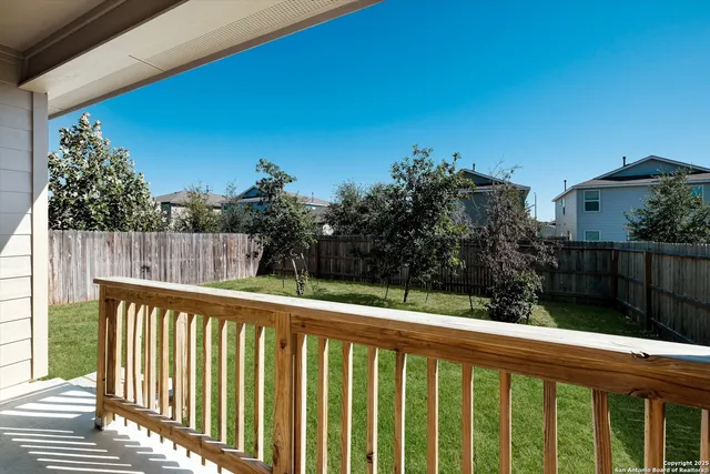 $1,880 | 1250 Yellow Warbler, San Antonio, TX 78253