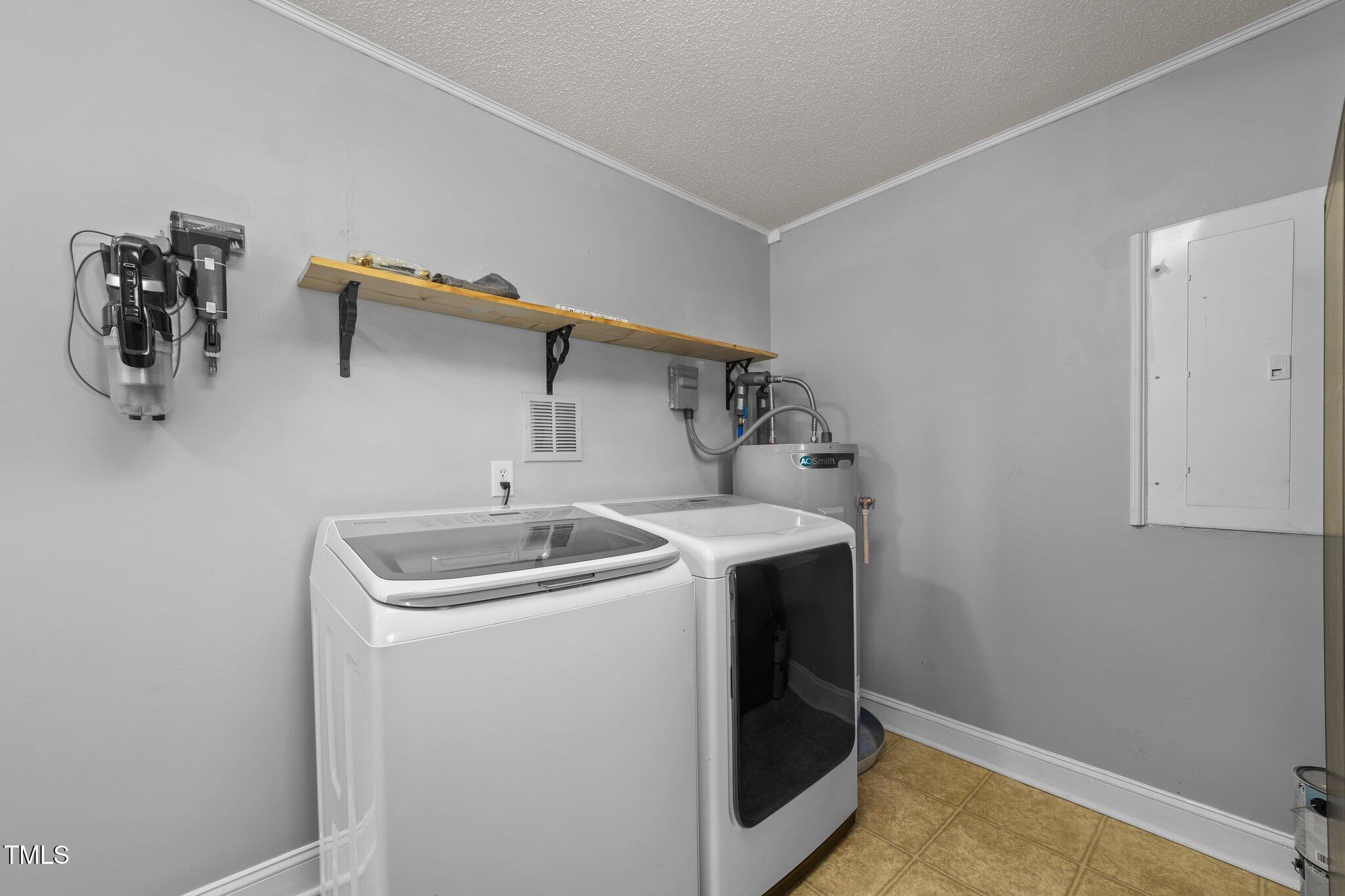 8163 Julian Road Dunn, NC 28334 - Photo 11 of 38 11-web-or-mls-CZ9A8741