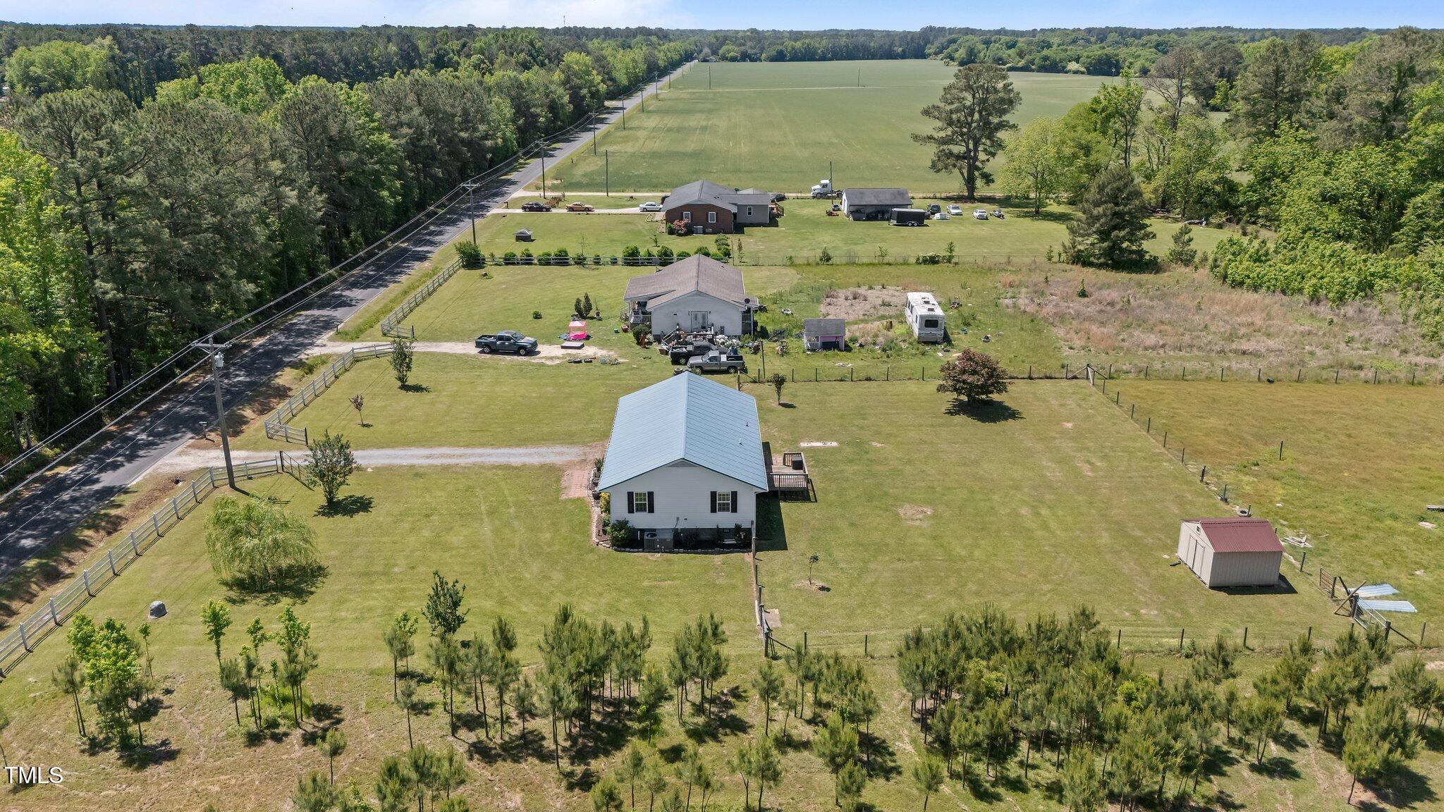 8163 Julian Road Dunn, NC 28334 - Photo 31 of 38 35-web-or-mls-DJI_20250428123339_0921_D