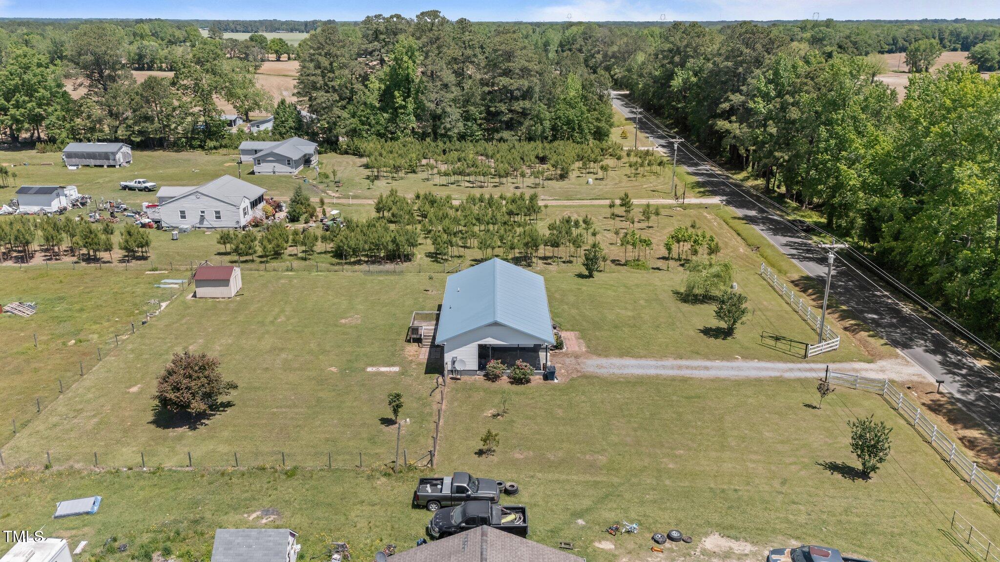 8163 Julian Road Dunn, NC 28334 - Photo 32 of 38 36-web-or-mls-DJI_20250428123410_0922_D