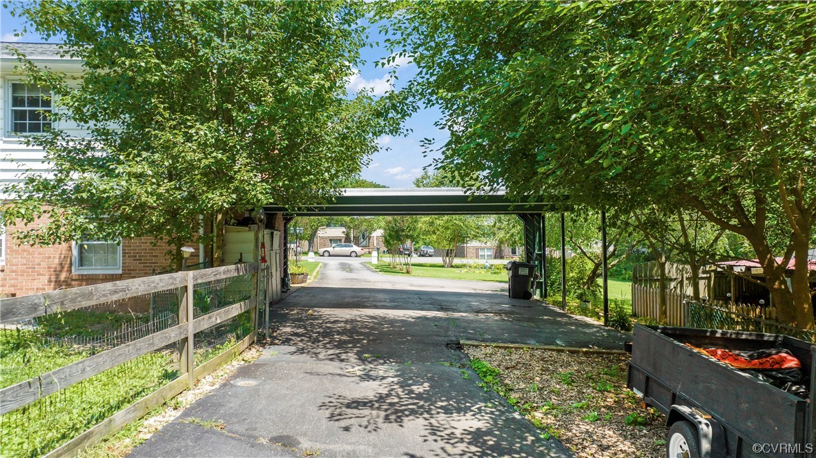 800 Adkins Road Chesterfield, VA 23236 - Photo 28 of 37 a view of backyard with green space