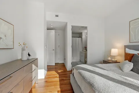 $3,480,000 | 300 Pier 4 Blvd., Unit 3B, Boston, MA 02210