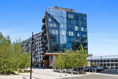 $3,480,000 | 300 Pier 4 Blvd., Unit 3B, Boston, MA 02210