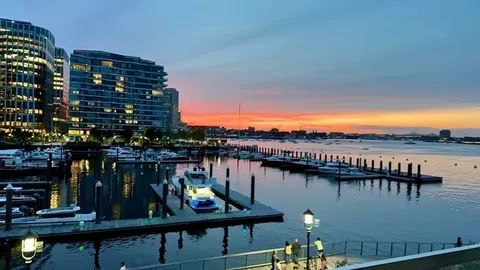 $3,480,000 | 300 Pier 4 Blvd., Unit 3B, Boston, MA 02210