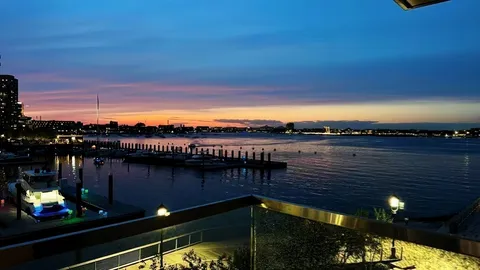 $3,480,000 | 300 Pier 4 Blvd., Unit 3B, Boston, MA 02210