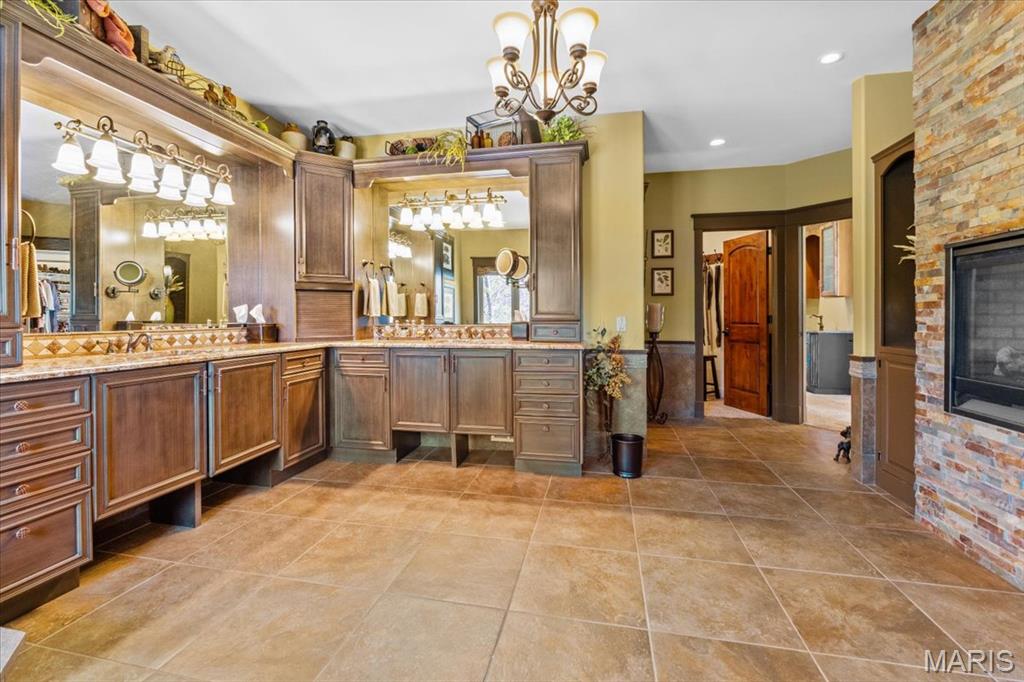 16480 Walnut Rail Road Chesterfield, MO 63005 - Photo 25 of 63