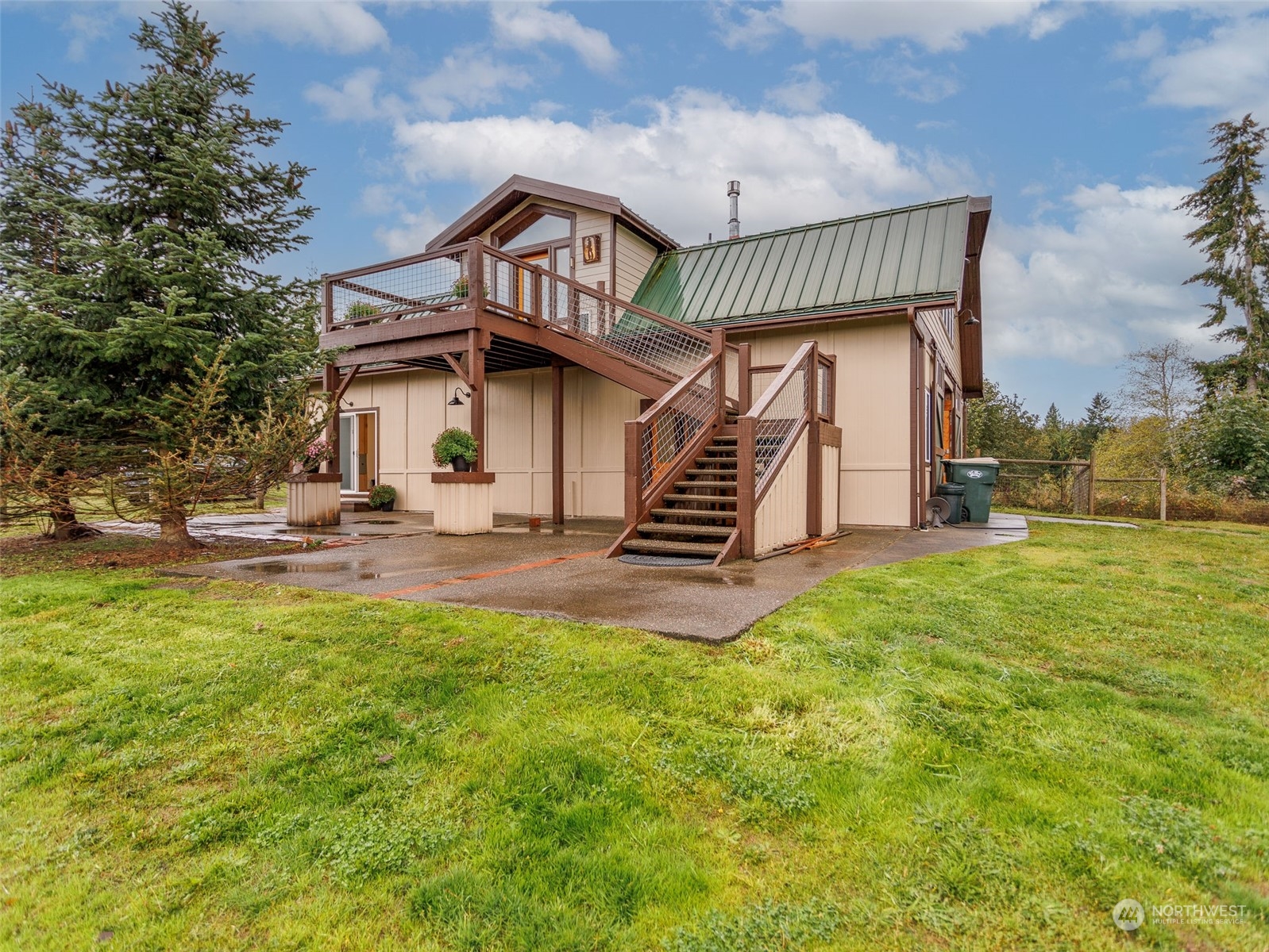 10331 210th Lane Southwest Rochester, WA 98579 - Photo 3 of 40