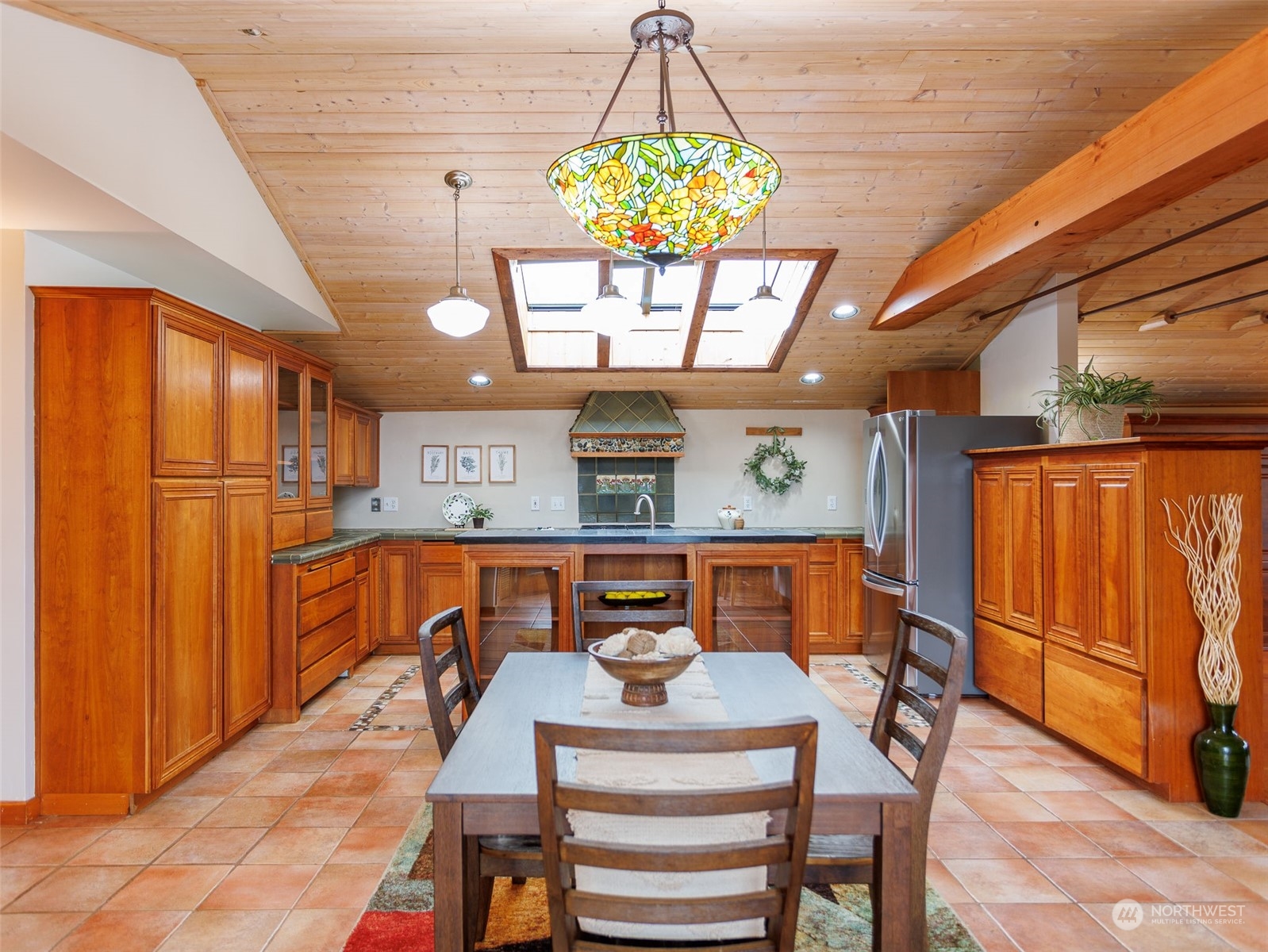 10331 210th Lane Southwest Rochester, WA 98579 - Photo 10 of 40