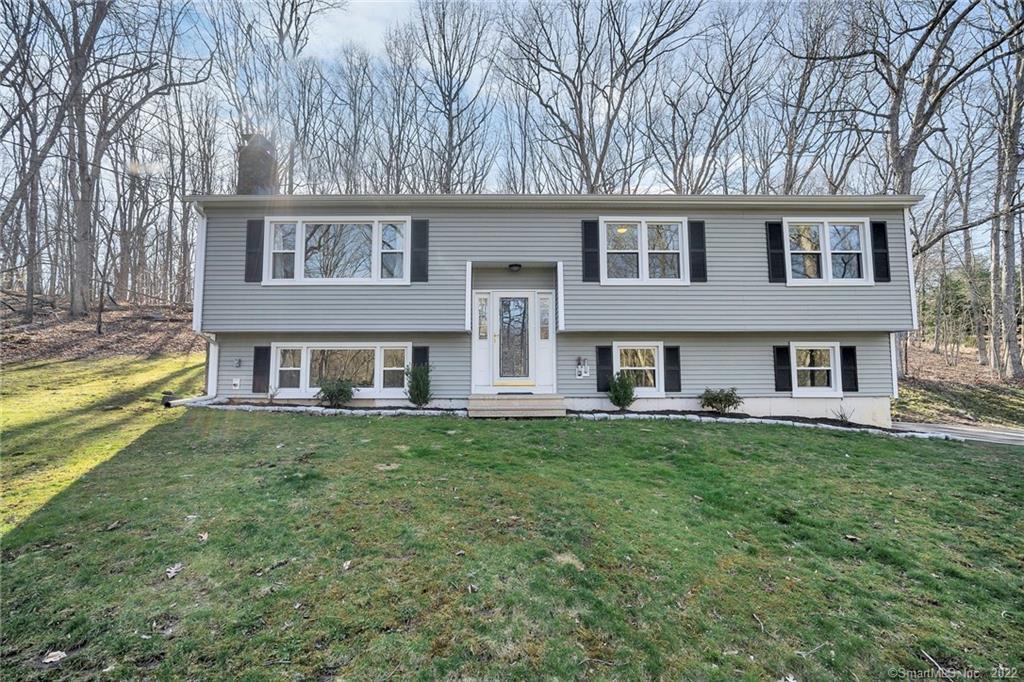 253 Riggs Street Oxford, CT 06478 - Photo 1 of 1