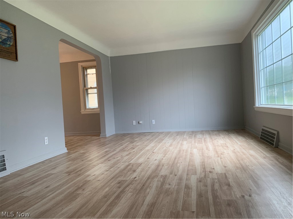 21105 Hansen Road Maple Heights, OH 44137 - Photo 21 of 24 Gallery Image 21