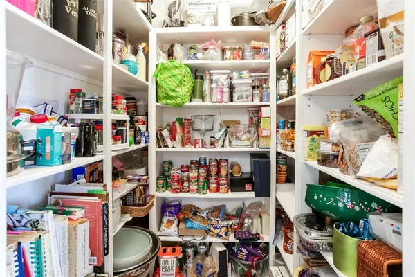 $500,000 | 118 Briar Lane, Lake Charles, LA 70607