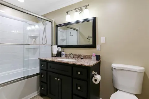 $500,000 | 118 Briar Lane, Lake Charles, LA 70607