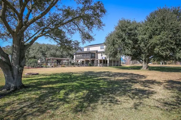 $500,000 | 118 Briar Lane, Lake Charles, LA 70607