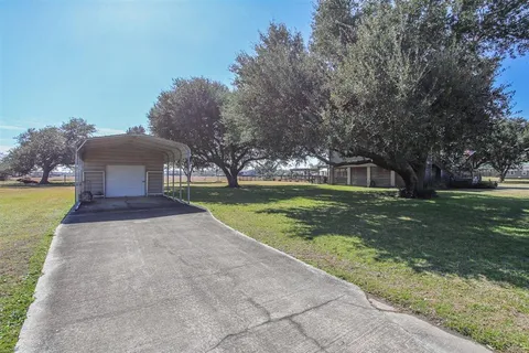 $500,000 | 118 Briar Lane, Lake Charles, LA 70607