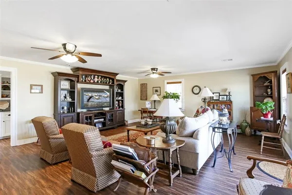 $500,000 | 118 Briar Lane, Lake Charles, LA 70607