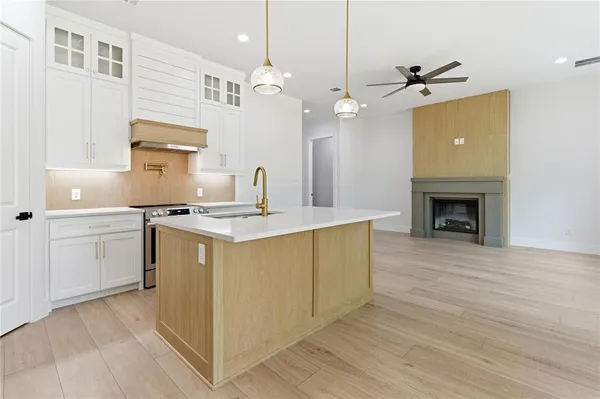 $2,475 | 200 Dover Drive, Unit 1, West Tawakoni, TX 75474