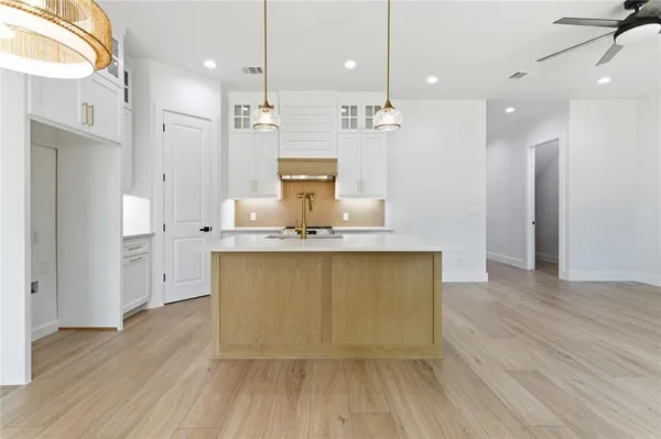 $2,475 | 200 Dover Drive, Unit 1, West Tawakoni, TX 75474