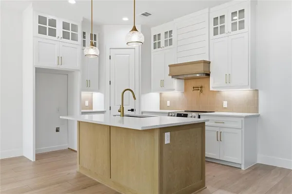 $2,475 | 200 Dover Drive, Unit 1, West Tawakoni, TX 75474