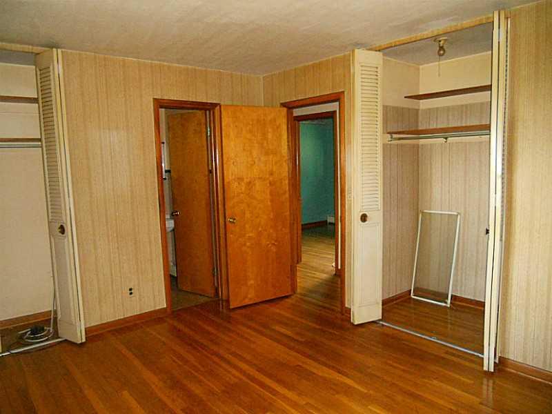 78 East Franklin Road Mercer, PA 16137 - Photo 11 of 19 Master Bedroom. Master Bedroom with Half Bath
