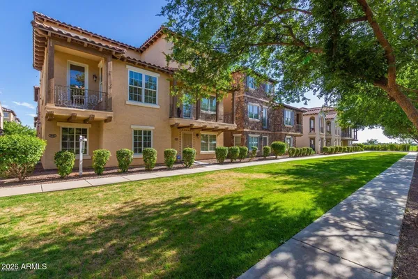 $2,400 | 3642 East Horace Drive, Gilbert, AZ 85296