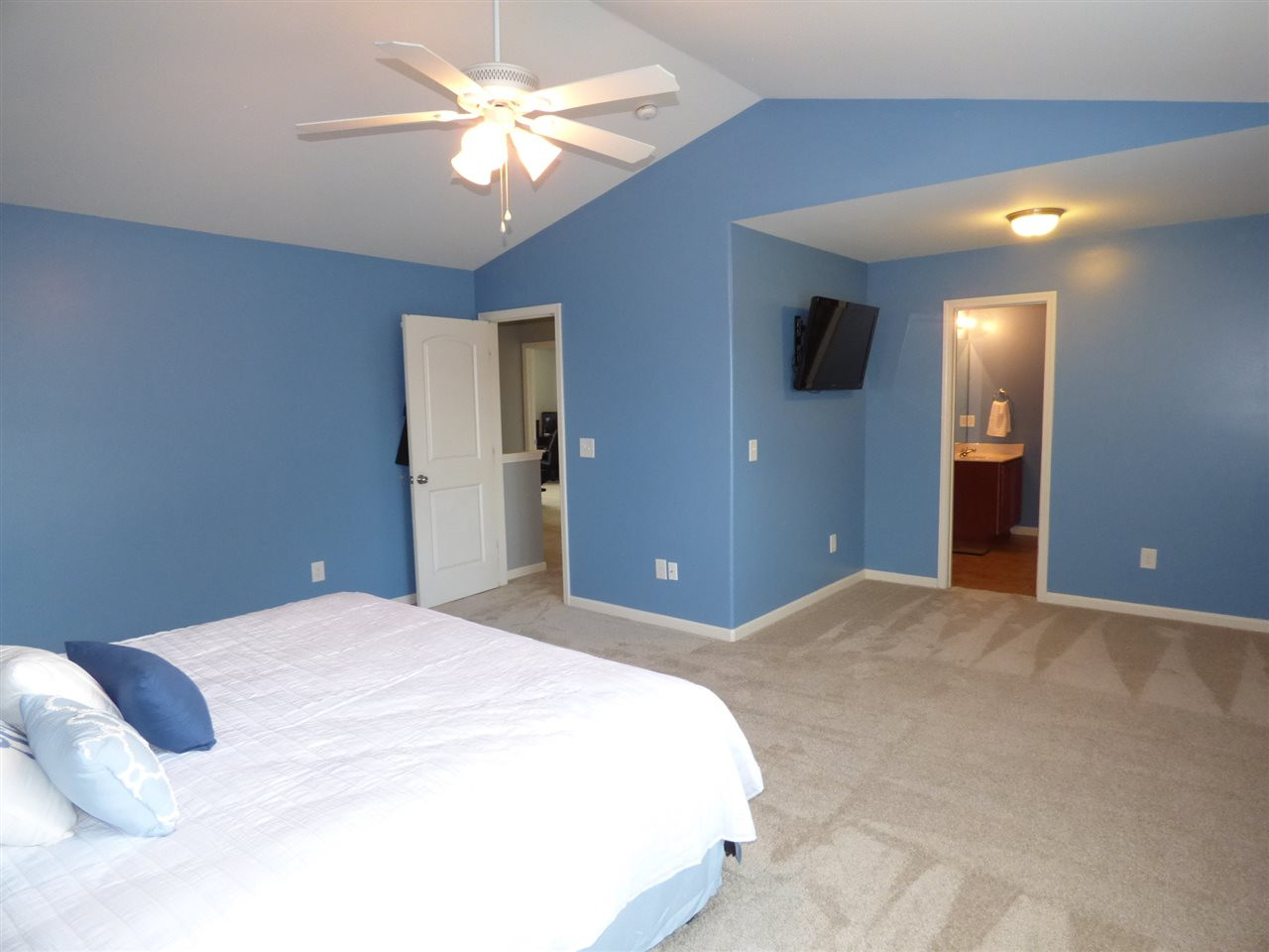 4833 Quarryman Road Raleigh, NC 27610 - Photo 14 of 25 Photo 14