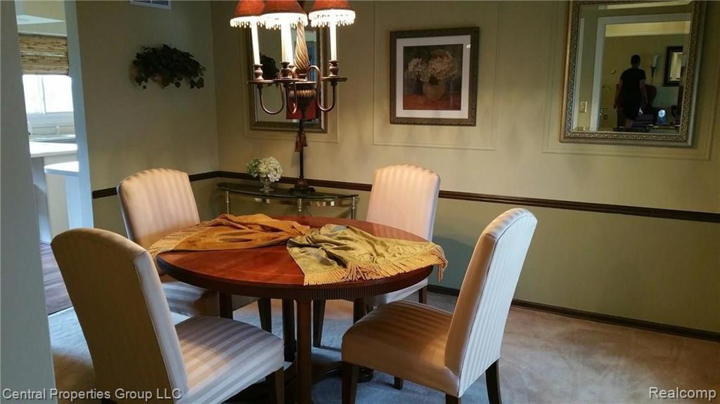 25263 Branchaster Road Farmington Hills, MI 48336 - Photo 7 of 30