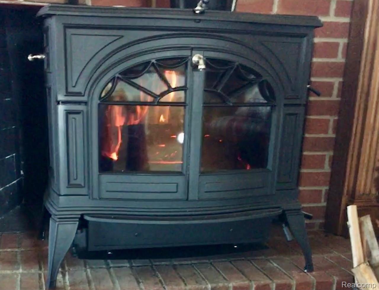 11131 Foley Road Fenton, MI 48430 - Photo 29 of 30 29.jpg