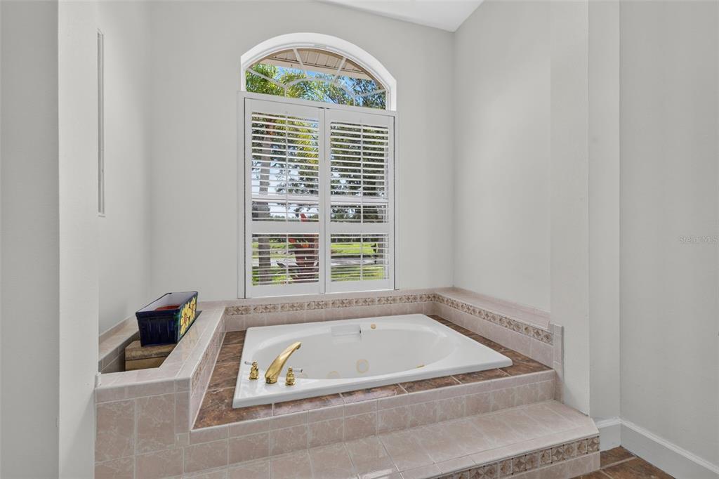 9136 Highland Ridge Way Tampa, FL 33647 - Photo 27 of 55 Gallery Image 27