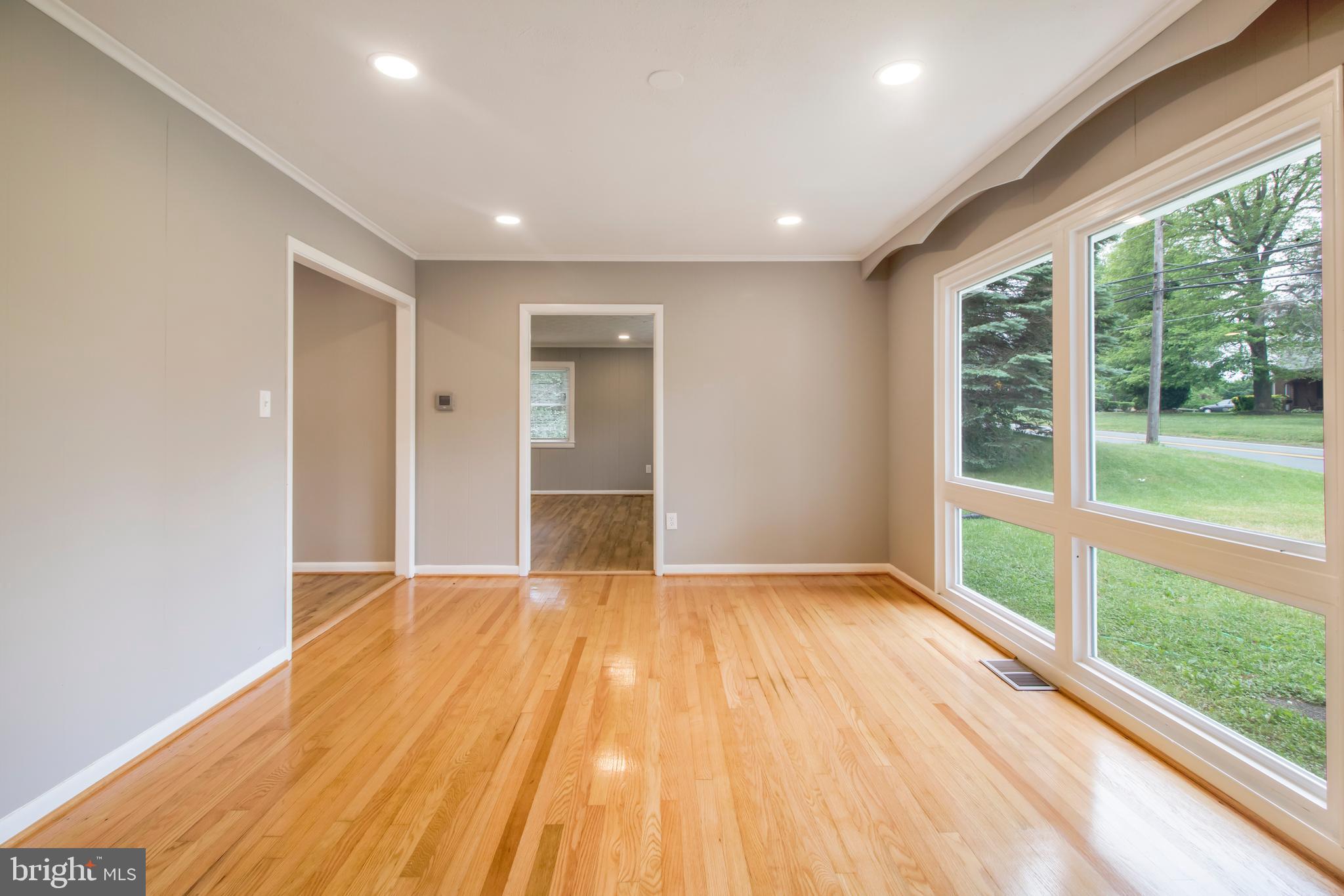 26811 Ridge Road Damascus, MD 20872 - Photo 10 of 50